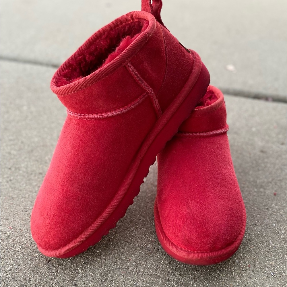 UGGS Authentic Sheepskin boots size 8 Red Ankle Boots